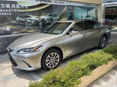 Lexus ES 2022 300h Excellence Edition - ფოტო 4
