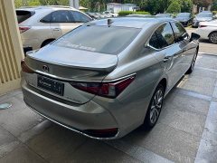 Lexus ES 2022 300h Excellence Edition - ფოტო 7