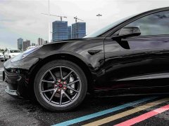 Tesla Model 3 Rear-Wheel Drive - ფოტო 4
