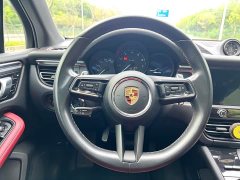 Porsche 2022 Macan T 2.0T - ფოტო 9