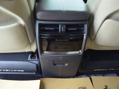 Toyota Vellfire 2025 Crown Hybrid 2.5L Graphite Gold Edition - ფოტო 15