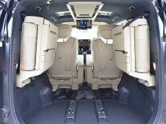Toyota Vellfire 2025 Crown Hybrid 2.5L Graphite Gold Edition - ფოტო 17