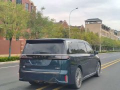 Voyah Lantu Dreamchaser PHEV AWD Luxury Kunpeng Edition - ფოტო 9