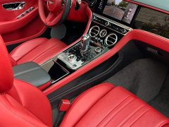 Bentley Continental 4.0T GT V8 Convertible - ფოტო 14
