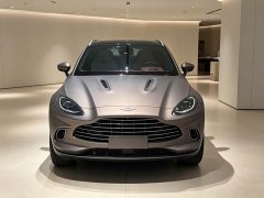Aston Martin DBX 2023 3.0T Inline-Six - ფოტო 2