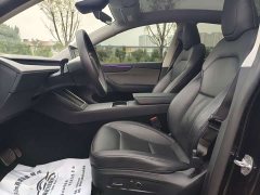 Tesla Model Y Rear-Wheel Drive - ფოტო 4
