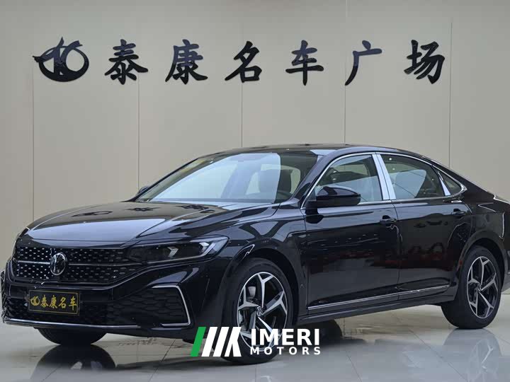 Volkswagen Passat Outstanding Edition 380TSI Starry Sky Dragon Ascendant Version
