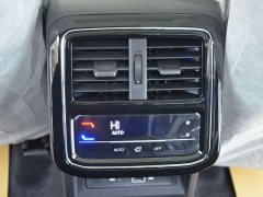 Volkswagen Passat Outstanding Edition 380TSI Starry Sky Dragon Ascendant Version - ფოტო 11