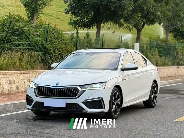 Skoda Octavia PRO TSI280 Premium Edition - ავტომობილი ჩინეთიდან