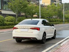 Skoda Octavia PRO TSI280 Premium Edition - ფოტო 4