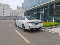 BMW 5 Series 530Li Premier M Sport Package - ფოტო 6