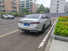 BMW 5 Series 530Li Premier M Sport Package - ფოტო 8