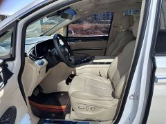 Buick GL8 ES Luxun Luxury Edition - ფოტო 7