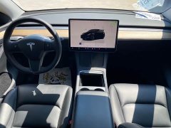 Tesla Model Y Rear-Wheel Drive - ფოტო 16