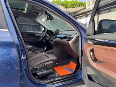 BMW X1 sDrive20Li Fashion - ფოტო 10