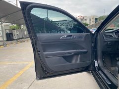 Ford Taurus 2019 EcoBoost 245 Premium Edition - ფოტო 9