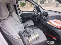 Wuling Yangguang 300km Enclosed Window Comfort Edition - ფოტო 12