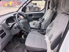 Wuling Yangguang 300km Enclosed Window Comfort Edition - ფოტო 9