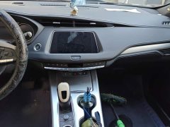 Cadillac XT4 28T FWD Luxury - ფოტო 13