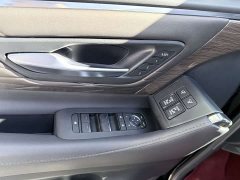 Toyota Vellfire Crown Hybrid 2.5L Premium Edition - ფოტო 8