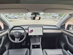Tesla Model Y Long Range All-Wheel Drive - ფოტო 10