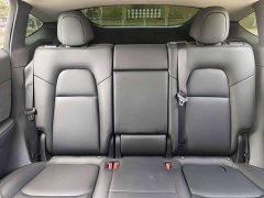 Tesla Model Y Long Range All-Wheel Drive - ფოტო 11