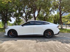 Changan UNI-V 1.5T Sport Edition - ფოტო 15