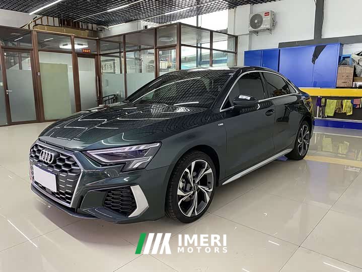Audi A3 A3L Limousine 35 TFSI Luxury Sport - ავტომობილი ჩინეთიდან