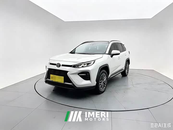 Toyota Wildland 2.0L CVT FWD Luxury Plus