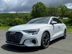 Audi A3 A3L Limousine 35 TFSI Luxury Elegance - ფოტო 1