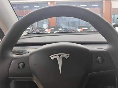 Tesla Model Y Standard Range RWD - ფოტო 14