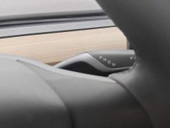 Tesla Model Y Standard Range RWD - ფოტო 16