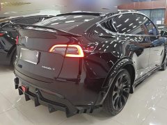 Tesla Model Y Standard Range RWD - ფოტო 3