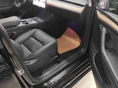Tesla Model Y Standard Range RWD - ფოტო 8