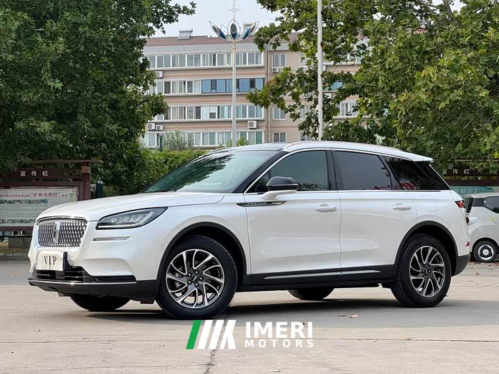 Lincoln Adventurer Explorer 2.0T Two-Wheel Drive Premium