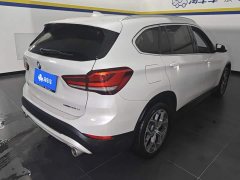 BMW X1 sDrive25Li Premier - ფოტო 3