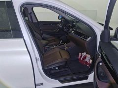 BMW X1 sDrive25Li Premier - ფოტო 8