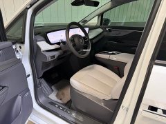 Buick GL8 Luzun Respect Edition - ფოტო 11