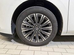 Buick GL8 Luzun Respect Edition - ფოტო 8