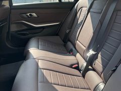 BMW 3 Series 325Li M Sport Package - ფოტო 3