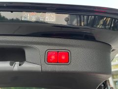 Mercedes-Benz GLE (Imported) Facelift GLE 350 4MATIC Fashion - ფოტო 14