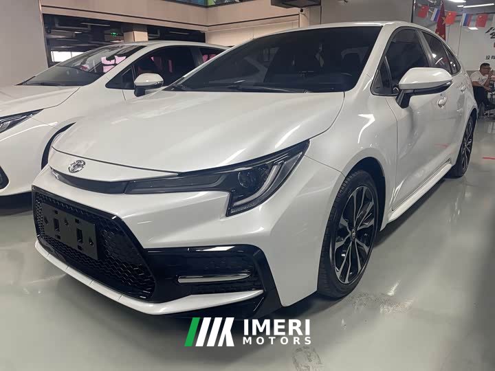 Toyota Corolla 1.8L CVT Sport - ავტომობილი ჩინეთიდან