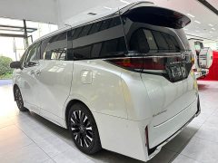 Toyota Vellfire 2024 Crown Hybrid 2.5L Premium Edition - ფოტო 16