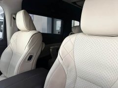 Toyota Vellfire 2024 Crown Hybrid 2.5L Premium Edition - ფოტო 8