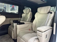 Toyota Vellfire 2024 Crown Hybrid 2.5L Premium Edition - ფოტო 9