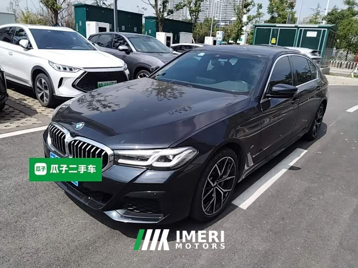 BMW 5 Series Facelift 530Li Luxury M Sport Package - ავტომობილი ჩინეთიდან