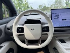 Li Auto i6 2025 Four-Wheel Drive Standard Edition - ფოტო 10