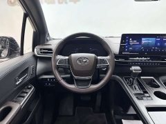 Toyota Sienna 2021 2.5L Hybrid Platinum Edition - ფოტო 12