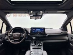 Toyota Sienna 2021 2.5L Hybrid Platinum Edition - ფოტო 15