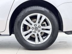 Toyota Sienna 2021 2.5L Hybrid Platinum Edition - ფოტო 17